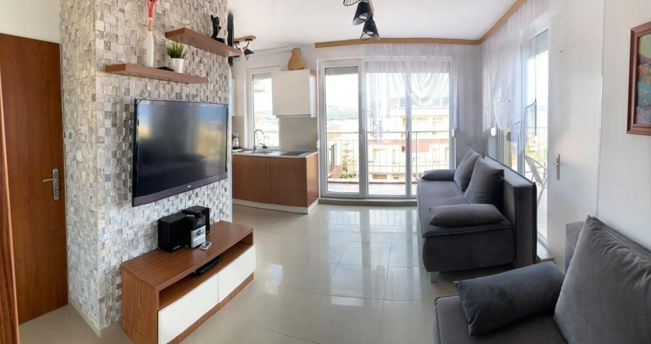 Ferienwohnung Golden View Przy Samym Morzu Plazy Primorsko Exterior foto